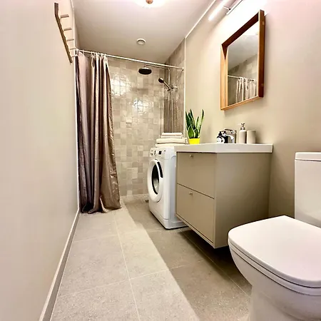 Апартаменты In The Centre Of